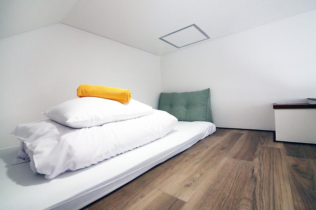 Sunrise Apartment Токио Екстериор снимка